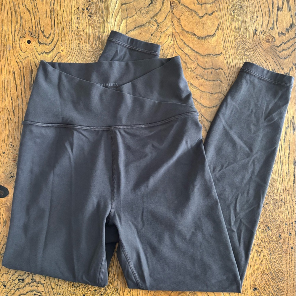 Athleta Transcend Crossover 7/8 Leggings Sz S in Sable